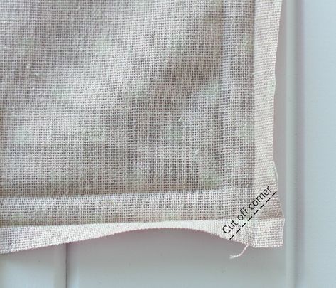 Make Your Own Linen Napkins - A Spoonful of Sugar Tela, Linen Napkins Diy, A Spoonful Of Sugar, Handmade Napkins, Diy Napkins, Placemats Patterns, Crocheted Lace, Cloth Napkin, Easy To Sew