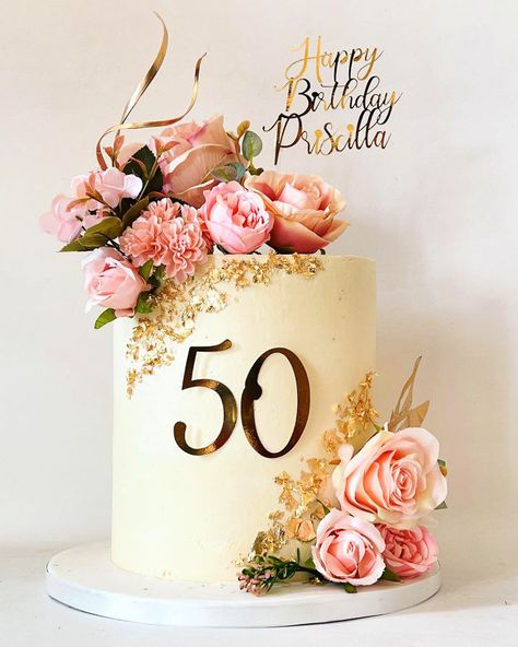 Pretty 50th Birthday Cake Design 50 Years Birthday Cake, Birthday Cakes For Ladies, 50th Cake, Birthday Cakes For Women, 60th Birthday Cakes, 50 Birthday Cakes, 60th Birthday Cake For Mom, 40th Birthday Cakes, 50th Birthday Cake Images