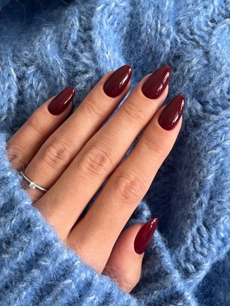 Get ready to embrace the colors and styles of fall with our curated collection of the latest nail trends for the season. #cherrywinenails #cherrywinenailsacrylic #cherrywinenailsdesign #cherrywinenailsshort #cherrywinenailssquare Cranberry Nails, Fall Almond Nails, Burgundy Nails, Seasonal Nails, Oxblood Nails, Red Nails, Dark Red Dip Nails, Dark Red Nails, Burgendy Nails