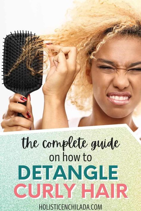 Learn how to detangle curly hair the right way so you can prevent breakage and damage, and keep your curls healthy and defined. Detangle Curly Hair, Stop Hair Breakage, Hair Breakage, Help Hair Grow, Hair Detangler, Dry Curly Hair, Hair Porosity, Hair Remedies, Frizzy Curls