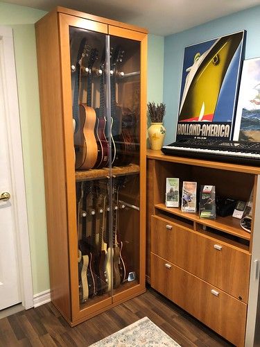 Armoire1 | Oldschool59 | Flickr Organisation, Storage Ideas, Studio, Ikea, Guitar Cabinet, Guitar Display Case, Home Music Rooms, Home Studio Music, Guitar Storage