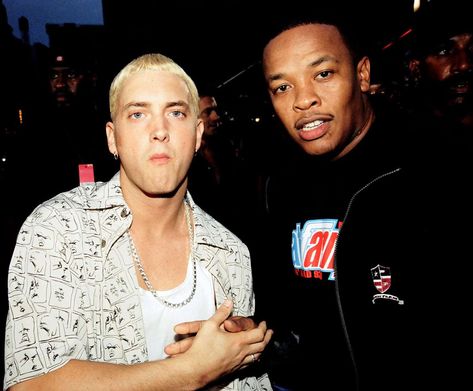 Dr. Dre Doesn't Think Any Other Rappers 'Can Touch' Eminem on the Mic — Even Though 'He's a White Guy' Reggaeton, Hip Hop, Eminem, Rapper, Slim Shady, Slim, Top 40 Hits, The Real Slim Shady, Jimmy Iovine