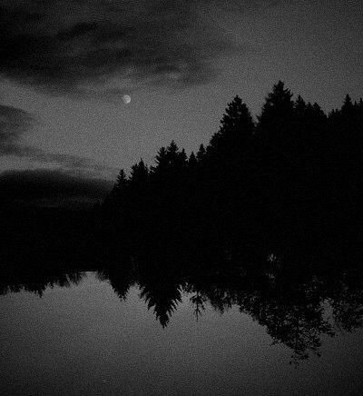 Timothy Sumer - Photography Darkness falls. Black Aesthetic Wallpaper, Dark Aesthetic, Black Aesthetic, Dark Pictures, Dark Wallpaper, Black And White Aesthetic, Aesthetic Wallpapers, Black Wallpaper, Aesthetic Pictures