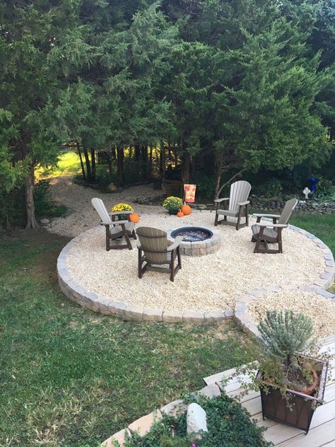 Outdoor Fire Pit Designs, Outdoor Fire Pit Area, Outdoor Fire Pit, Fire Pit Patio, Stone Firepits Backyard Diy, Fire Pit Backyard, Fire Pit Landscaping, Fire Pit Backyard Diy, Backyard Fire