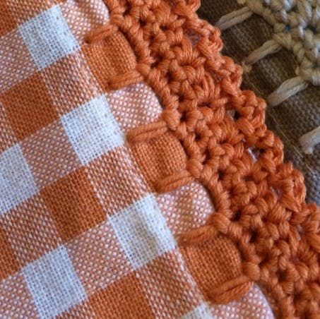 How to crochet pretty edging | LoveCrafts, LoveKnitting's New Home Crochet, Molde, Crochet Edging Pattern, Crochet Edging Patterns, Crochet Edging, Crochet Edging Tutorial, Crochet Blanket Edging, Crochet Trim, Crochet Pillow Cases