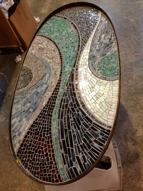 Tile Mosaic Table Top, Mosaic Coffee Table Ideas, Coffee Table Mosaic, Mosaic Tile Table Top, Mosaic Tables Ideas, Mosaic Coffee Table Diy, Mosaic Table Top Diy Outdoor, Diy Mosaic Table Top, Mosaic Table Top Designs