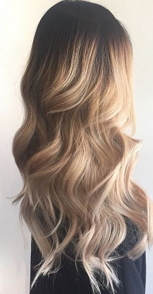5 Ways to Score Natural Waves & Curls | http://www.hercampus.com/beauty/5-ways-score-natural-waves-curls Hair Trends, Blonde Hair, New Hair, Brunette, Her Hair, Blonde, Gorgeous Hair, Hair Inspiration, Blond
