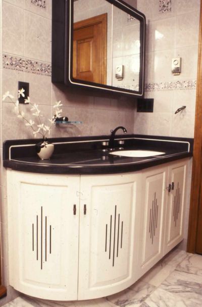 21 Art Deco Bathroom Design Ideas | Sebring Design Build Art Nouveau, Art Deco, Art Deco Bathroom Vanity, Vintage Bathrooms, Art Deco Bathroom, Art Deco Bathrooms, Eclectic Bathroom, Art Deco Cabinet, Eclectic Bathroom Design