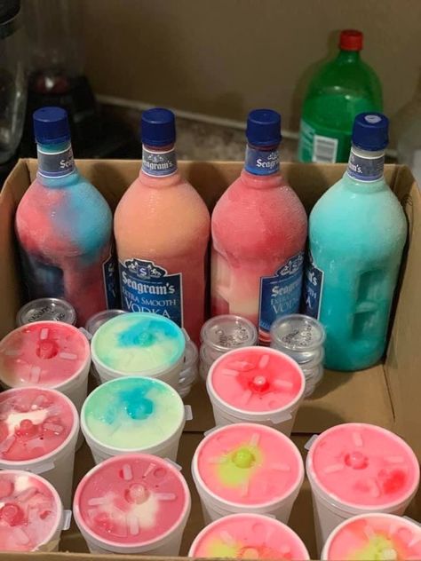 Alcohol, Foodies, Desserts, Alcoholic Drinks To Sell, Liquor Drinks, Fun Drinks Alcohol, Alcohol Drink Recipes, Candy Alcohol Drinks, Drinks Alcohol Recipes