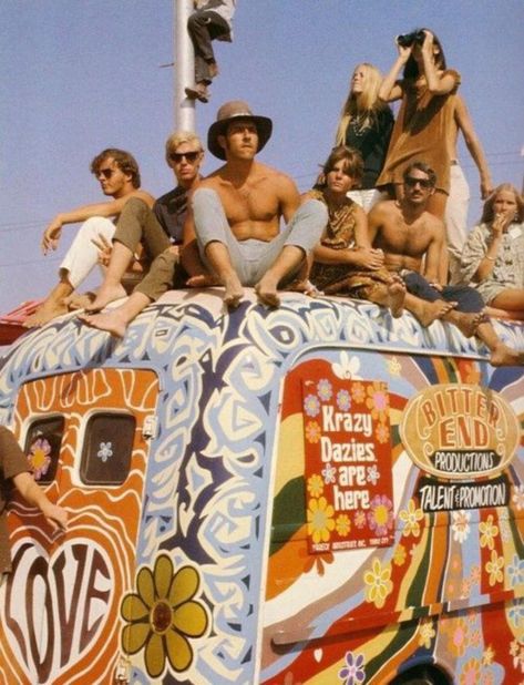 Vintage, Retro, Hippies, Hippy Life, Friends, 70s Hippie, Hippie Life, Hippie Lifestyle, 70s Vibes
