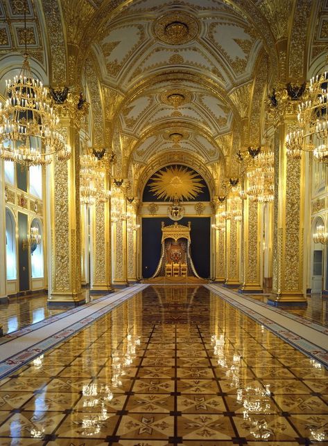 Interior of the Grand Kremlin Palace - Moscow, Russia Palaces, Architecture, Monuments, Palace Interior, Russian Architecture, Beautiful Castles, Palace, Throne Room, Cathedral