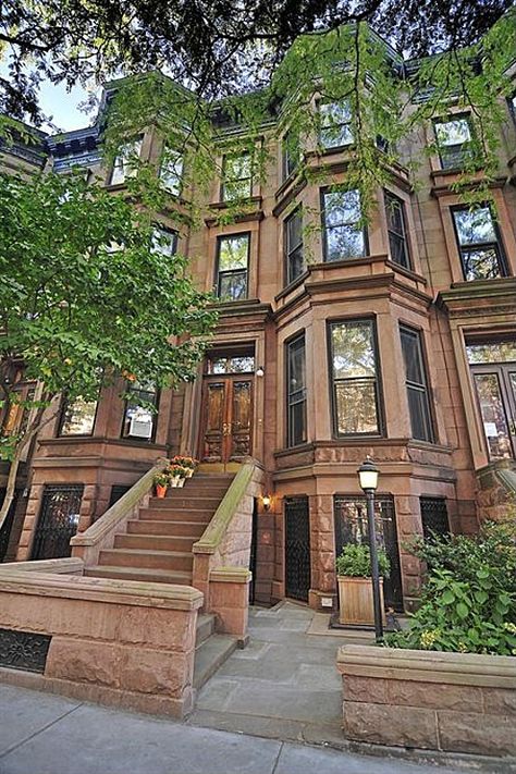 140 Saint Johns Pl, Brooklyn, NY 11217 is For Sale - Zillow Exterior, Row House, New York Townhouse, Nyc Townhouse, Townhouse, York Apartment, Brownstone Homes, City House, York City