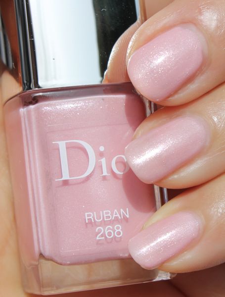 Dior Ruban Manicures, Ongles, Dior Nail Polish, Dior Nails, Nail Colors, Natural Nails, Nail Polish Designs, Pink Nail Polish, Nails Inspiration