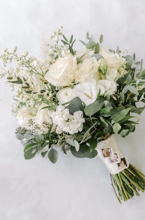 #Philadelphiawedding #weddingataninn #innweddingsummerflowers #bluehouse #pastels #laceweddingdress #tentedreception #popsofcolor #EastCoastwedding Wedding, Wedding Flowers, Hochzeit, Boda, Bridal Flowers, Mariage, Elegant Wedding Flowers, Bodas, Bridal Bouquet