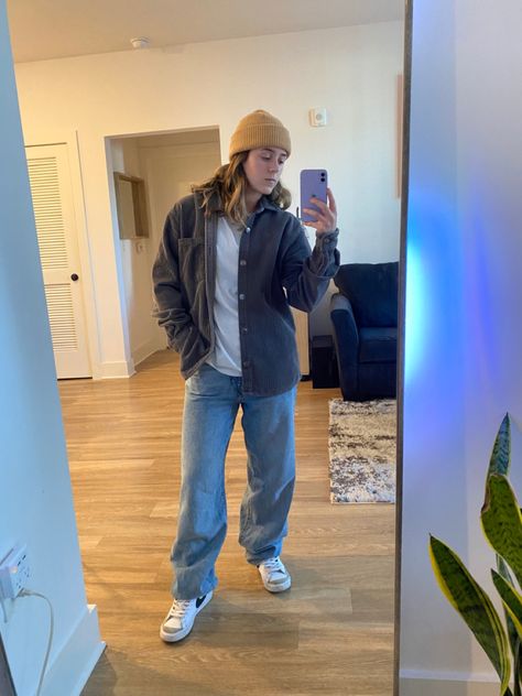 Jeans, Outfits, Winter Outfits, Outfit Inspo, Lesbian Fashion Aesthetic, Gay Girl Outfits, Masc Girls Outfits, Tomboyish Outfits, Lesbian Fashion Feminine