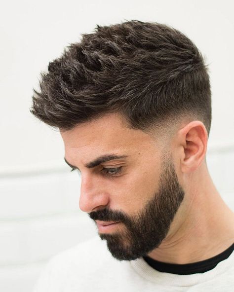 Drop Fade Haircuts: What They Are & The Best Versions For 2021 Mens Haircuts Fade, Mens Hairstyles Thick Hair, Men Haircut Curly Hair, Men Fade Haircut Short, Tapered Haircut, Mens Hairstyles With Beard, Low Taper Fade Haircut, Haircuts For Men, Taper Fade Haircut
