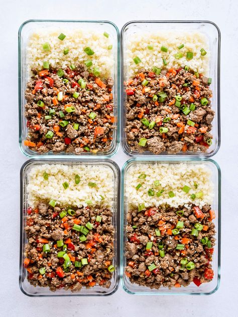 This Whole30 & Paleo meal prep recipe is a quick and easy addition to your lunch rotation! These Ginger Ground Beef Bowls are packed with carrots, bell peppers, cauliflower rice, grass-fed ground beef, and a simple sauce to pull it all together. Gluten free, dairy free and done in 30 minutes! #mealprep #whole30mealprep #worklunch Whole30 Recipes, Healthy Recipes, Lunches, Meal Prep, Paleo, Meal Planning, Whole30, Paleo Meal Prep, Whole 30 Recipes