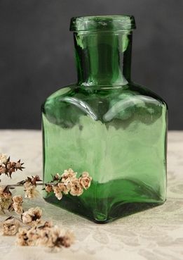 Instead of doing one vase, use 3 Green Tinted Glass Bottles with mixed flowers (cream/blush) Nature, Green Glass Bottles, Green Bottle, Glass Bottles, Glass Jars, Small Glass Jars, Green Vase, Glass Jars With Lids, Bottles And Jars