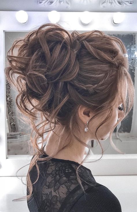 44 Messy updo hairstyles – The most romantic updo to get an elegant look – I Take You | Wedding Dress | Wedding Gowns | Wedding Dresses Up Dos, Long Hair Styles, Peinados, Cortes De Cabello Corto, Updo, Updos, Messy Hair Updo, Chic Hairstyles, Romantic Updo