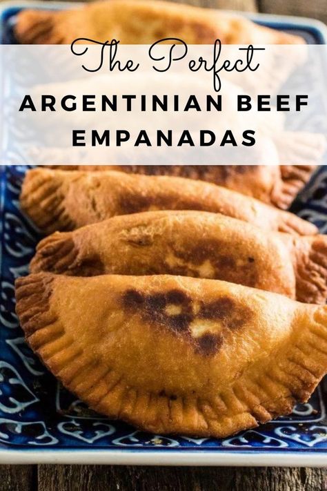 Mexican Food Recipes, Gentleman, Argentine Recipes, Authentic Empanadas Recipe, Argentinian Food, Chimichurri Sauce, Gourmet Beef, Chimichurri, Beef Empanadas Recipe