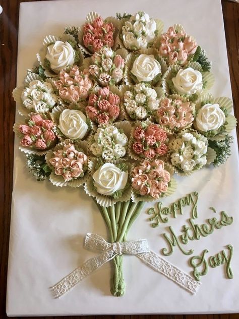 Flower Cupcakes, Cupcakes, Cake, Cupcake Flower Bouquets, Flower Cupcake Cake, Floral Cupcakes, Flower Cookies Bouquet, Cupcake Bouquet Diy, Bouquet Of Cupcakes