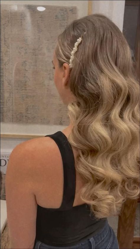 HOLLYWOOD WAVES / GLAMOUR CURLS / BRIDAL HAIRSTYLES in 2022 | Wedding hair down, Curled hairstyles for medium hair, Hollywood wedding hair Prom Hair, Long Hair Styles, Hair Styles, Haar, Blond, Peinados, Long Hair Wedding Styles, Simple Prom Hair, Capelli