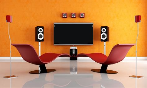 What Is the Best Way to Set Up a Surround Sound System? Home Entertainment, Theatre, Home Theater Speakers, Best Home Theater System, Home Theater System, Home Theater Installation, Home Theater Rooms, Best Home Theater, Entertainment System