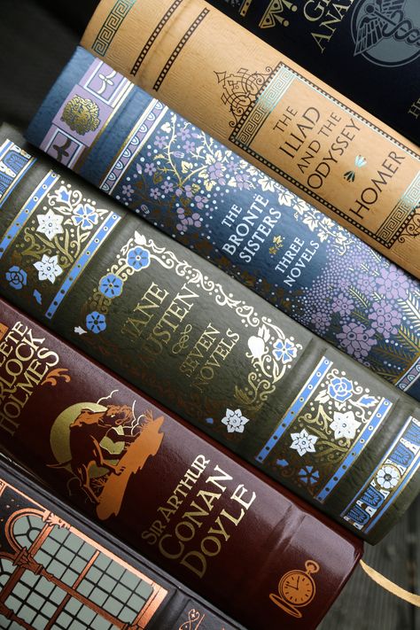 I know these are just Borders editions, but I want that Bronte  collection. Book Lovers, Old Books, Cover Design, Books, Inspiration, Films, Vintage, Book Nooks, Book Aesthetic