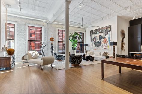 A Chic SoHo Loft Owned by Sela Ward Returns to the Market - The New York Times Home, Interior, Home Décor, Design, Soho Apartment, Apartment, Downtown Lofts, Soho Loft, Nyc Apartment