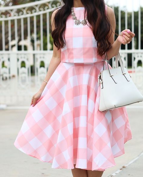 Pink Check Crop Top and Skirt Set, Easter outfit idea, pink gingham skirt. spring outfit idea, what to wear for Easter, petite fashion blog - click the photo for outfit details! Outfits, Vintage, Casual Dress Outfits, Casual Dresses, Skirt And Top Outfits, Top Outfits, Skirt Set, Modest Fashion Outfits, Fashion Dresses