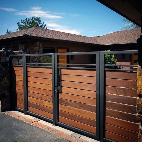 Top 40 Best Wooden Gate Ideas - Front, Side And Backyard Designs Fence Gate, Wood Fence Design, Fence Design, House Fence Design, Privacy Fence Designs, Wooden Gates Driveway, Modern Fence Design, Backyard Gates, Modern Fence