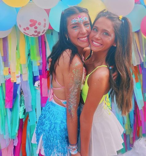 Rave Theme Party Outfit, Rave Date Party Sorority, Rave Party Outfit, Rave Themed Outfits, Rave Theme Outfits, Rave Party Theme, Rave Party, Rave Bid Day Theme, Rave Theme Party