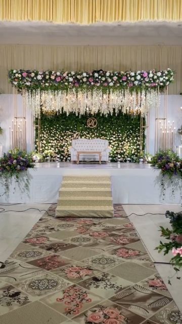 Indian Wedding Stage, Engagement Stage Decoration, Marriage Hall Decoration, Marriage Decoration, Wedding Stage Design, Wedding Design Decoration, Wedding Stage Backdrop, Wedding Stage Decor, Wedding Stage Decorations