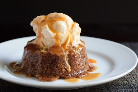 Sticky Toffee Pudding - A rich and decadent vanilla date cake topped with vanilla ice cream and a caramel sauce made perfectly in a slow cooker. Profiteroles, Baking, Fudge, Ps Cafe, Cafe, Coffee Cake, Toffee, British Desserts, Betty Crocker