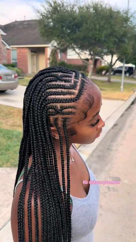 Effortless Art of Fulani Braids WANT MORE WALLPAPER IDEAS? VISIT OUR OFFICIAL SITE https://sensey.countycourtreportersinc.su Box Braids, Girl Hairstyles, Cute Hairstyles, Haar, Peinados, Girls Hairstyles Braids, Hair Braid Designs, Cute Box Braids Hairstyles, Afro