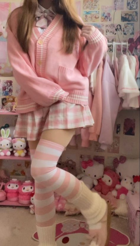 Kawaii Clothing Ideas, Kawaiicore Clothing, Kawwai Outfit Ideas, Cute Core Outfit Kawaii, Kawaii Core Outfits, Pinkcore Outfit, Kawaii Style Outfits, Cute Core Outfits, Kawaii Outfits Pink
