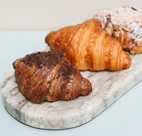 Cédric Grolet Reveals His Famous Pain Au Chocolat Recipe Trainers, Breakfast Recipes, Croissant, Recipes, French, Paris, Foods, French Lifestyle, Easy French Recipes