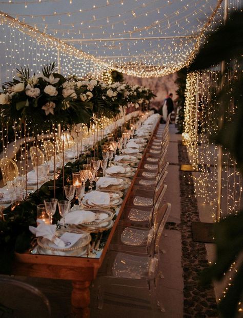 mesas Wedding Reception Ideas, Wedding Decor, Fairy Lights Wedding Reception, Lights Wedding Decor, Fairy Lights Wedding, Beach Wedding, Wedding Lights, Dream Wedding Venues, Wedding Reception Lighting