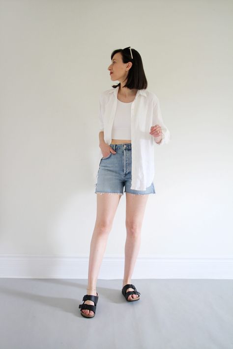 Shorts, Birkenstock, Outfits, Neat Casual Outfits, Casual Shorts Outfit, Shorts Outfits Women, Casual Shorts, Casual Denim Shorts Outfit, Cute Outfits With Shorts