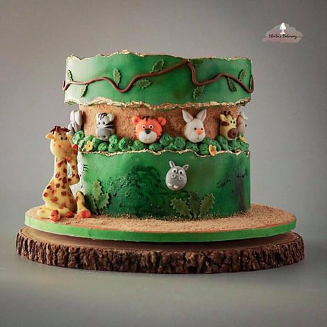 Cake Designs, Cake, Mini Cakes, Fondant, Themed Cakes, Jungle Cake, Kids Cake, Safari Cakes, Animal Cakes