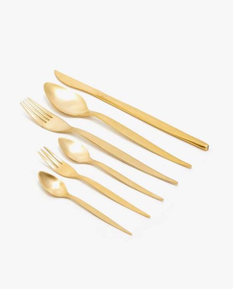 Zara Home Gold-Plated Cutlery Zara Home, Polska, Wooden Handles, Cutlery, Gold, Bathroom Essentials, Geometric Designs, Bedskirt, Food Design