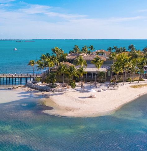 Luxe Florida Keys & Key West Resorts Straight Out Of Your Wildest Vacation Florida, Resorts, Key West Florida, Paradise Island, Florida Keys, Key West Resorts, Key West Hotels, Florida Travel, Best Resorts