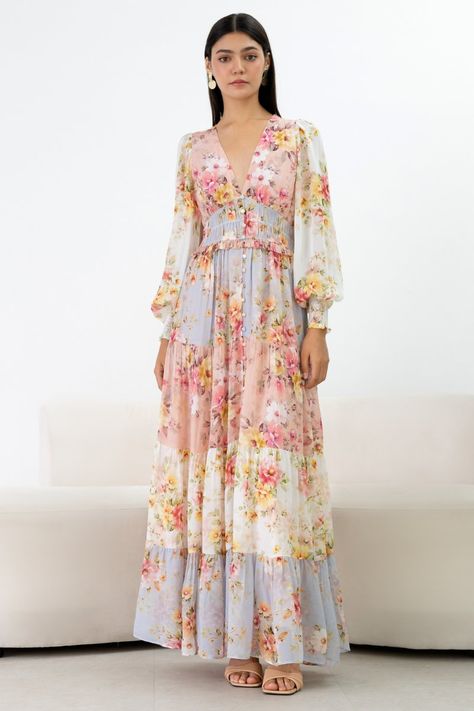Haute Couture, Outfits, Casual, Floral Print Maxi Dress, Floral Print Maxi, Floral Maxi Dress, Summer Maxi Dress, Boho Maxi Dress, Floral Maxi Dress Outfit