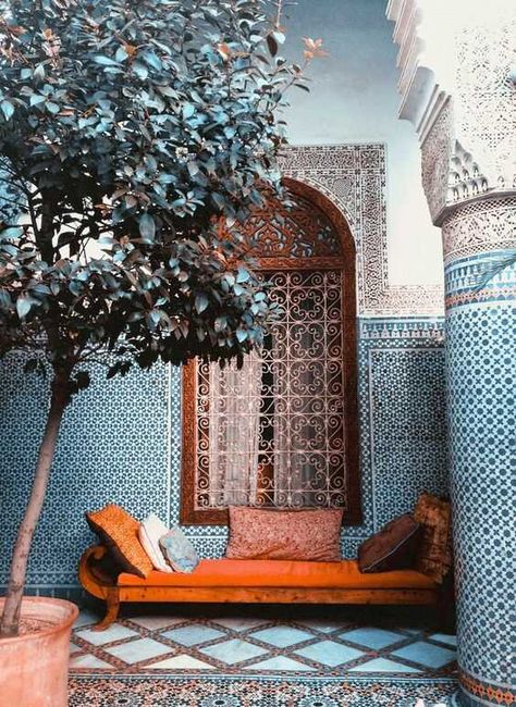 24 Magnificent Moroccan Riad Courtyards - SmithHönig Design, Decoration, Ideas, Haus, Deko, Dekorasyon, Inredning, Interieur, Deco