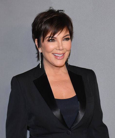 Kris Jenner, Matriarch Of Reality TV, Addresses The KUWTK Legacy Coming To An End #refinery29 https://www.refinery29.com/en-us/2020/09/10016281/kris-jenner-keeping-up-with-the-kardashians-ending-response Celebrities, New Hair, Kris Jenner, Kris Jenner Age, Kardashian Jenner, Kris Jenner Hair, Kris Jenner Haircut, Kendall Jenner Makeup, Celebrity News