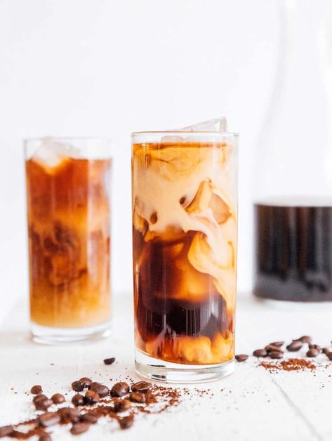 Everything you need to know about how to make cold brew coffee at home! Follow this easy DIY recipe to make cold brew coffee with the perfect ratio in your French Press. #coldbrew #coffee #coldbrewcoffee #vegan #drink #breakfast #beverage Coffee Recipes, Coffee Drink Recipes, Cold Brew Coffee, Cold Brew Coffee Recipe, Best Cold Brew Coffee, Cold Brew Coffee Ratio, Cold Brew Iced Coffee, Cold Brew Coffee Concentrate, Coffee Brewing