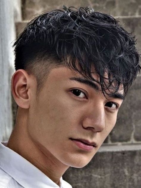 20 Exciting Teen Boy Hairstyles That Will Catch The Eye | Meantformen Asian Men Hairstyle, Asian Man Haircut, Haircuts For Men, Boy Haircuts Short, Boy Haircuts Long, Curly Hair Men, Stylish Haircuts, Fade Haircut, Hair Cuts
