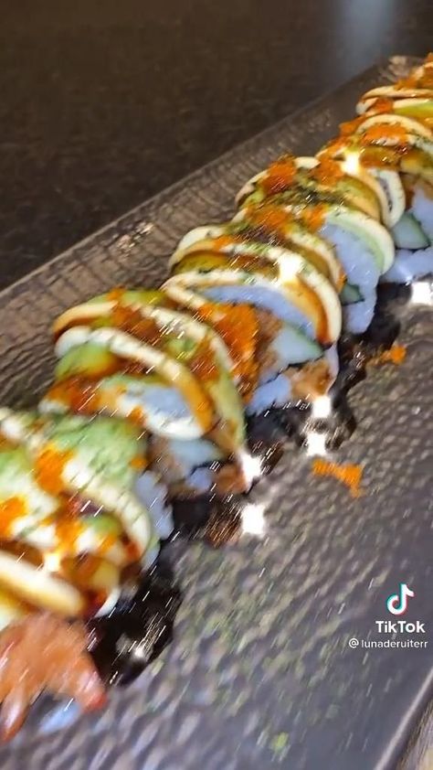 Pin by 2bad on diy [Video] | Yummy food, Sushi recipes homemade, Interesting food recipes Dessert, Foodies, Sushi Wrap, Sushi Lunch, Sushi Sandwich, Diy Sushi, Sushi Ideas, Simple Sushi, Sushi Roll Recipes