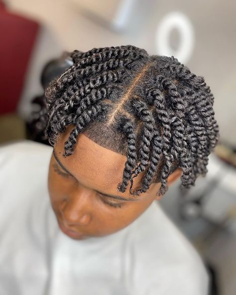 𝐈𝐦𝐦𝐨𝐫𝐭𝐚𝐥 𝐁𝐥𝐞𝐧𝐝𝐳 𝐓𝐫𝐢𝐧𝐢𝐝𝐚𝐝 on Instagram: “There are no shortcuts to excellence 🙏🏿💈🌎 #barberzoneworldwide #thecutapp #barbersinctv #barbersince98 #cutjunkies #nationalfadeleague…” Devon, Instagram, Dreadlock Hairstyles For Men, Mens Braids Hairstyles, Cornrow Hairstyles For Men, Mens Twists Hairstyles, Afro Hair Twists, Braid Styles For Men, Twist Hair Men