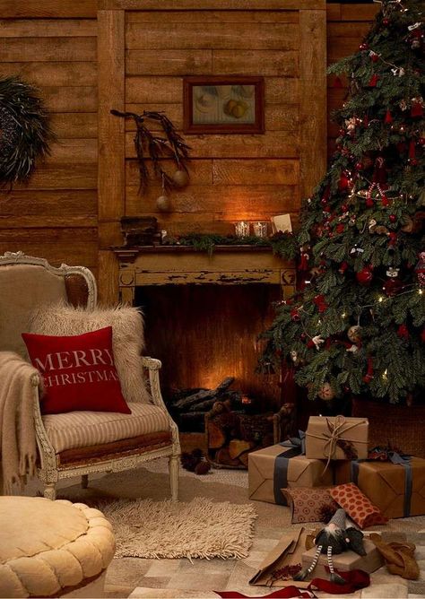 Déco de Noël, esprit chalet, déco de sapin, déco de cheminée, bougies Home Décor, Zara Home, Natale, Cosy Christmas, Decoracion Navidad, Country Chic, Navidad, Cozy Christmas, Christmas Interiors